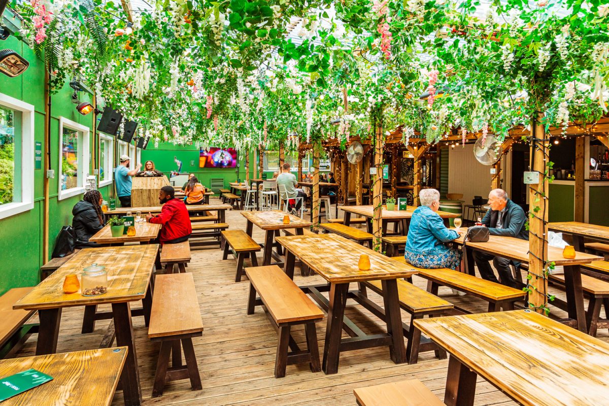 the lawn club terrace